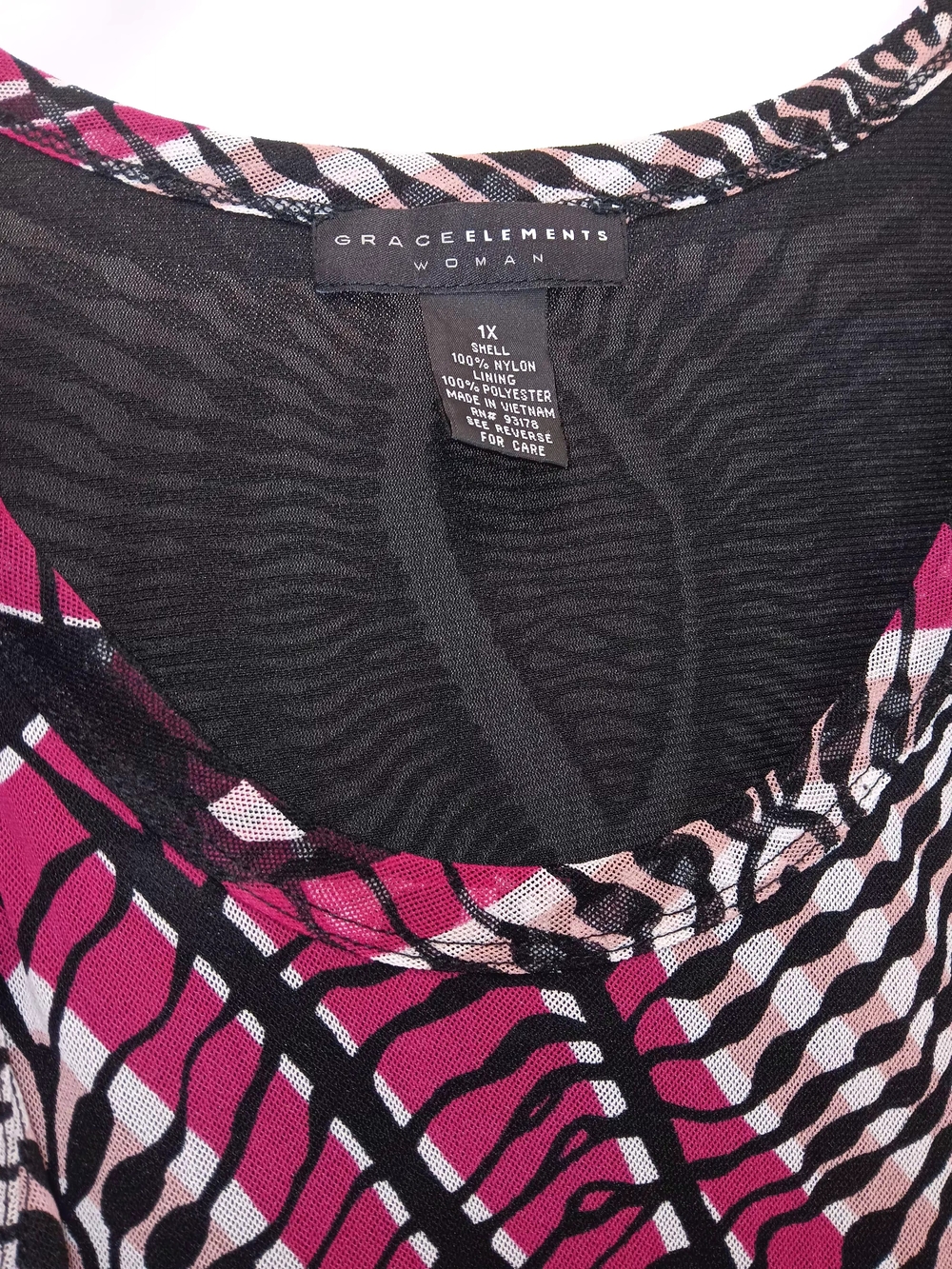 Grace Elements Woman Pink Black Printed Scoop Neck Top